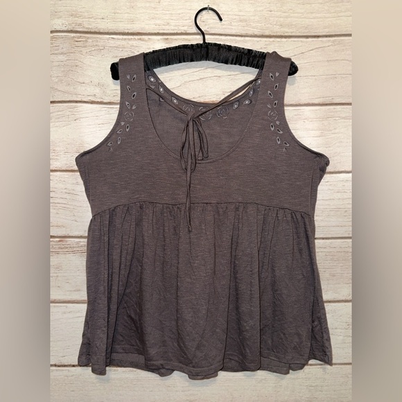 Torrid Size 2 Gray Babydoll Tank 
Spring Summer Lightweight Casual Wear Church - Picture 3 of 4